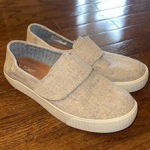 Women’s Tom Slide Sneakers - Tan Size 7.5